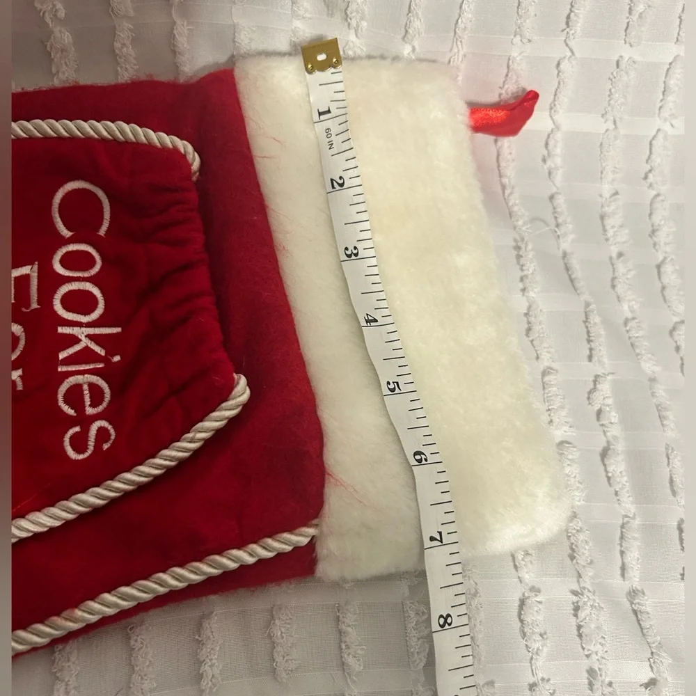 N/A festive red